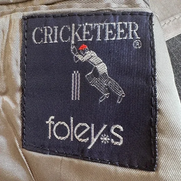 CRICKETEER 2 Piece Suit Mens 44R 32X30 Charcoal Single Vented Half Lined USA